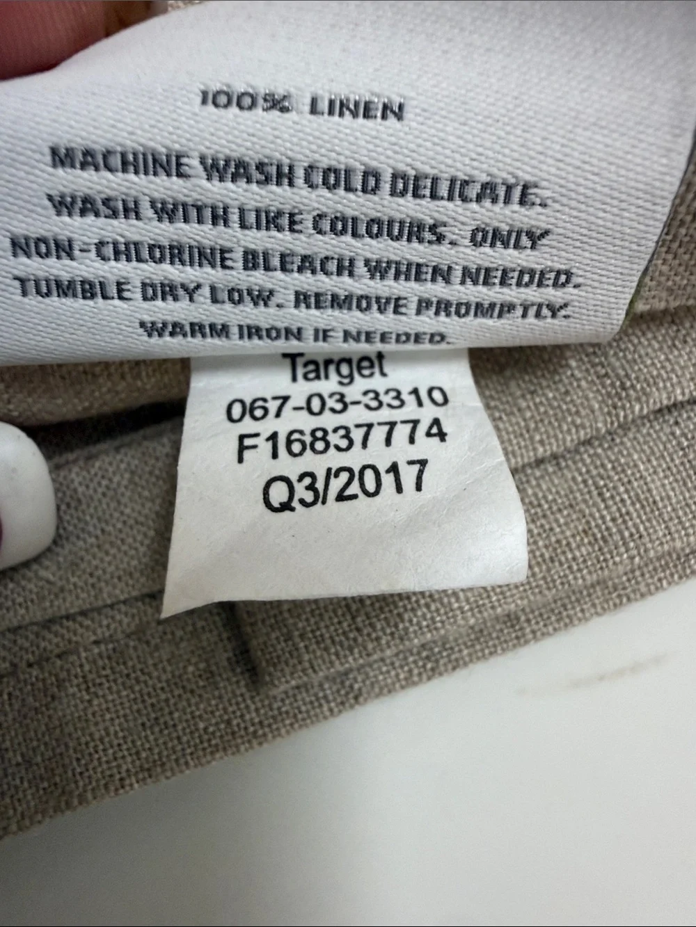NWOT 100% Linen Threshold Tablecloth 72” x54”
